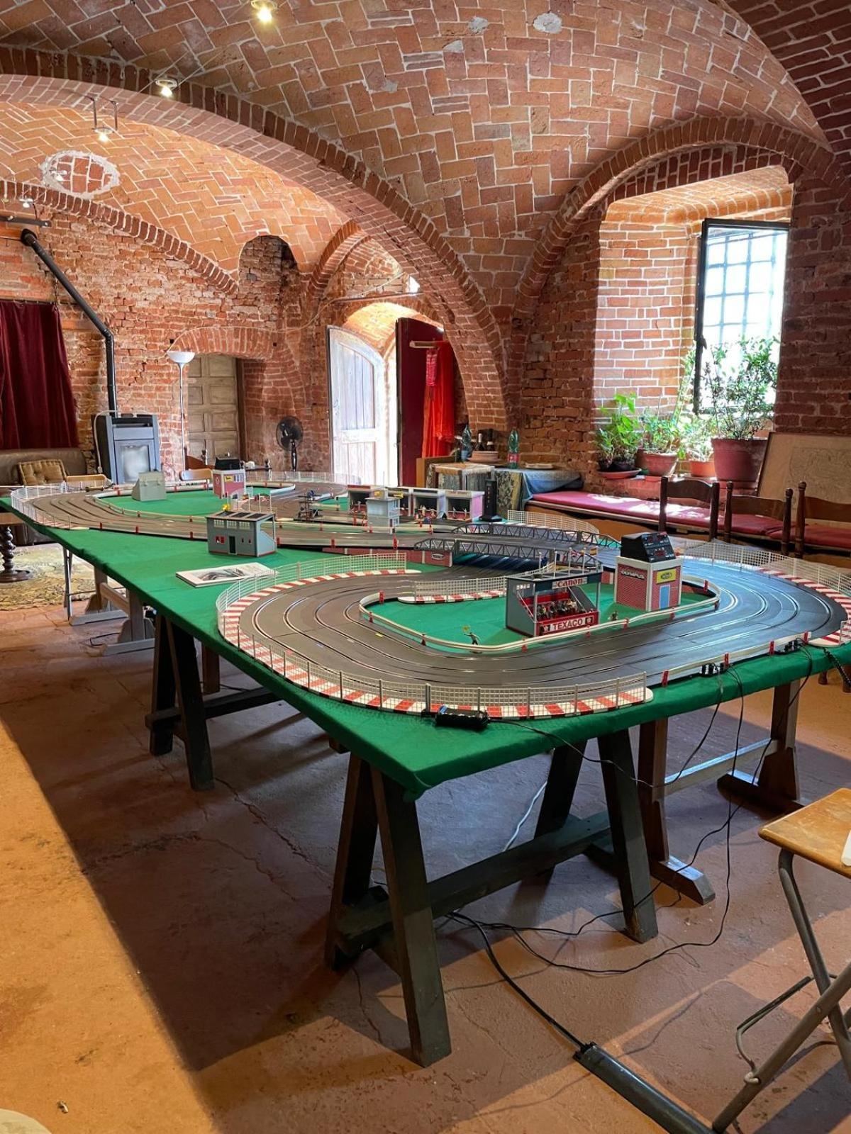 Agriturismo Olivazzi Quattordio エクステリア 写真